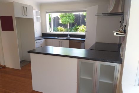 Photo of property in 2 Burnbrae Street, Saint Martins, Christchurch, 8022