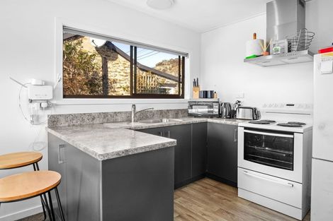 Photo of property in 6 Teviot Street, Roxburgh, 9500