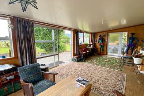 Photo of property in 43 Abel Tasman Drive, Takaka, 7110