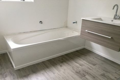 Photo of property in 137 Makarini Street, Paraparaumu, 5032