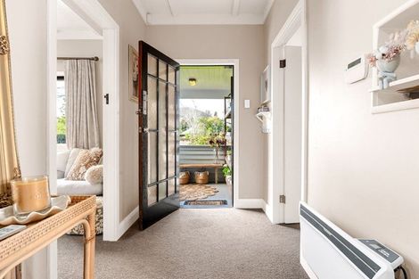 Photo of property in 25 Casey Avenue, Fairfield, Hamilton, 3214