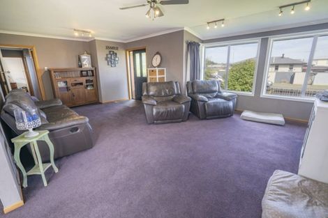 Photo of property in 82 Glenalmond Crescent, Rockdale, Invercargill, 9812