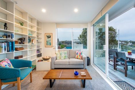 Photo of property in 3/25 Prospect Terrace, Milford, Auckland, 0620