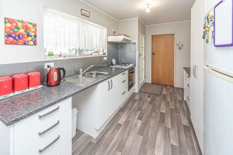 Photo of property in 15 Ward Street, Aramoho, Whanganui, 4500