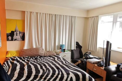 Photo of property in 5 Kapekape Place, Pukerua Bay, 5026