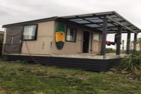 Photo of property in 23 Westside Road, Port Waikato, Tuakau, 2695