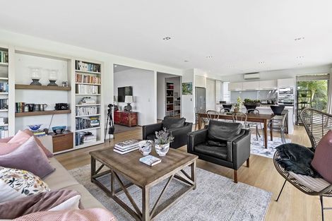 Photo of property in 8b Crown Lane, Remuera, Auckland, 1050