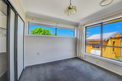 Photo of property in 22 Sevenoaks Drive, Bryndwr, Christchurch, 8053