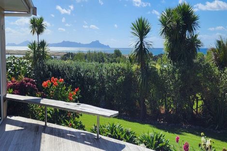 Photo of property in 6 Cullen Road, Waipu, 0582