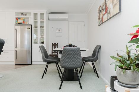 Photo of property in 6 Longford Court, Forest Lake, Hamilton, 3200