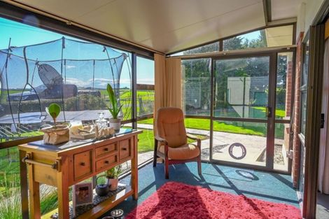 Photo of property in 939 Hillend Road, Hillend, Balclutha, 9272