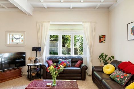 Photo of property in 16 Union Street, Claudelands, Hamilton, 3214