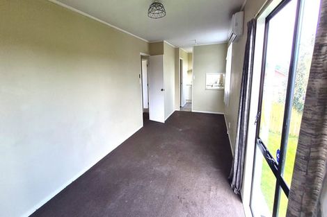 Photo of property in 2/21 Silver Creek Road, Weymouth, Auckland, 2103