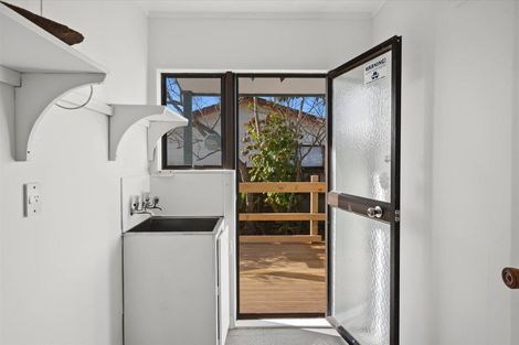Photo of property in 6 College Place, Poike, Tauranga, 3112