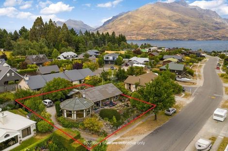 Photo of property in 25 Oregon Drive, Kelvin Heights, Queenstown, 9300