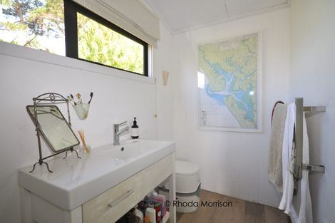 Photo of property in 208 Petley Road, Paparoa, 0571