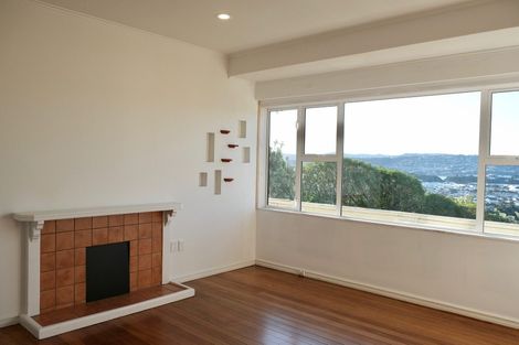 Photo of property in 65 Tannadyce Street, Strathmore Park, Wellington, 6022