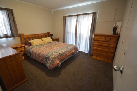 Photo of property in 7 Vonnell Place, Birkdale, Auckland, 0626