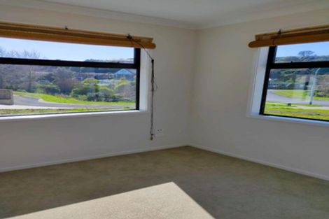 Photo of property in 93 Karamea Street, Whalers Gate, New Plymouth, 4310