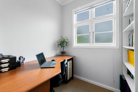 Photo of property in 14 Springtime Crescent, Stanmore Bay, Whangaparaoa, 0932