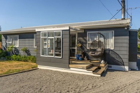 Photo of property in 13 Philip Street, Carterton, 5713