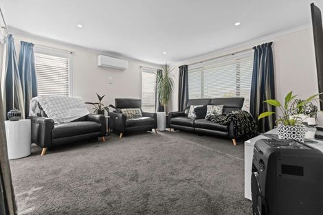 Photo of property in 32 Oak Ridge Drive, Te Awamutu, 3800