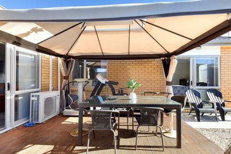 Photo of property in 23a Gifford Road, Papatoetoe, Auckland, 2025