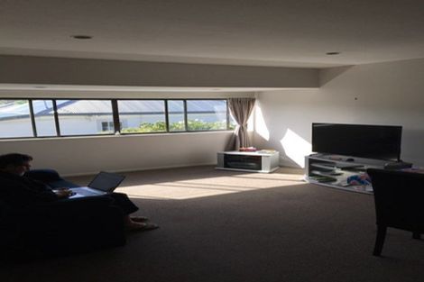 Photo of property in 4/107 Holly Road, St Albans, Christchurch, 8014