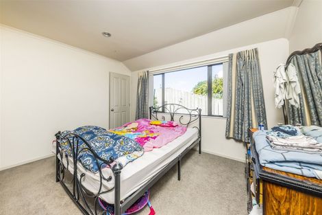 Photo of property in 21 Olive Crescent, Papatoetoe, Auckland, 2025
