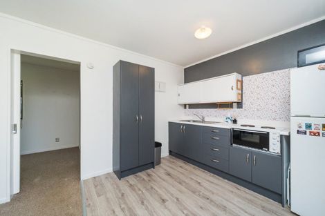 Photo of property in 10 Denbigh Place, Awapuni, Palmerston North, 4412