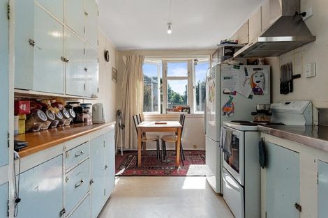 Photo of property in 18 Oakland Street, Northcote, Christchurch, 8052