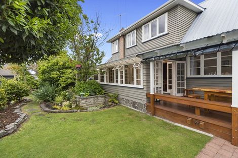 Photo of property in 61 Te Aroha Street, Hamilton East, Hamilton, 3216