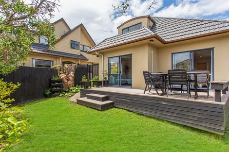 Photo of property in 22b Bleakhouse Road, Howick, Auckland, 2014