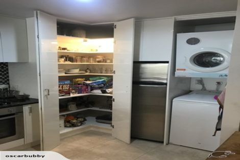 Photo of property in Kate Sheppard Apartments, 42 Molesworth Street, Thorndon, Wellington, 6011