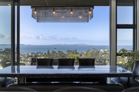 Photo of property in 201 Whangaparaoa Road, Red Beach, 0932