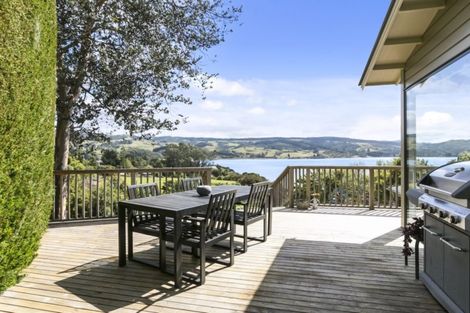 Photo of property in 107 Doctors Point Road, Waitati, 9085