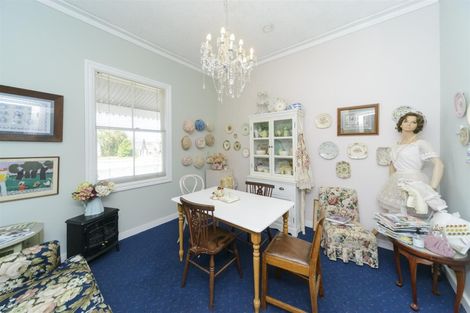 Photo of property in 89 Bridge Street, Bulls, 4818