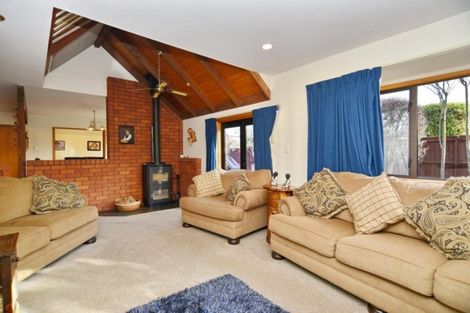 Photo of property in 51 West Belt, Rangiora, 7400