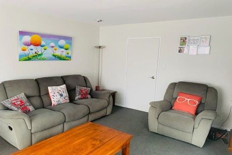 Photo of property in 9 Daytona Place, Parklands, Christchurch, 8083