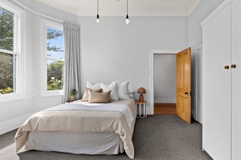 Photo of property in 49 Te Aute Road, Havelock North, 4130