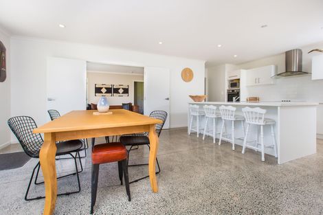 Photo of property in 24a Cogswell Road, Raglan, 3295