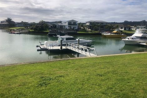 Photo of property in 32 Arawa Lane, Whitianga, 3510