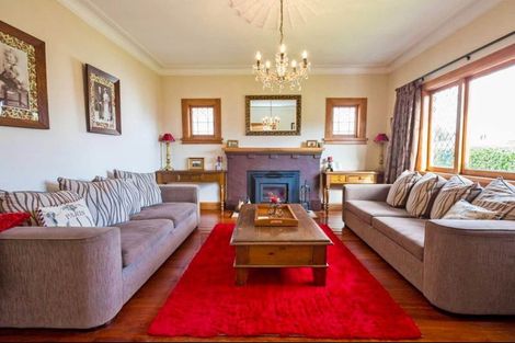 Photo of property in 6 Karaka Street, Hokowhitu, Palmerston North, 4410