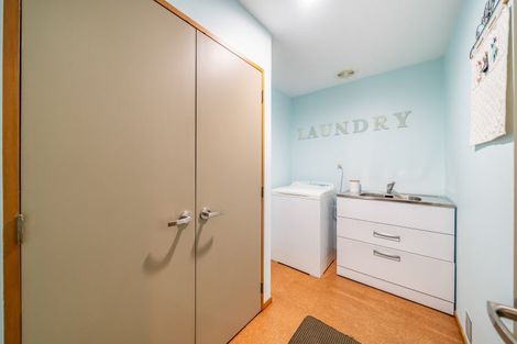 Photo of property in 1 Roys Road, Plimmerton, Porirua, 5026