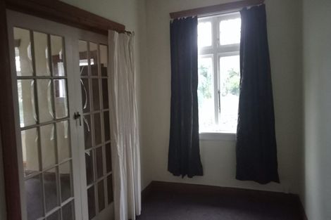 Photo of property in 103 Mortimer Terrace, Brooklyn, Wellington, 6021