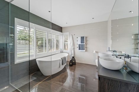 Photo of property in 8 Kotare Place, Sandspit, Warkworth, 0982