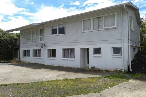 Photo of property in 37d Paramu Avenue, Birkdale, Auckland, 0626