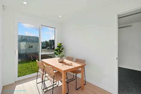 Photo of property in 6 Yellow Pear Lane, Karaka, Papakura, 2113
