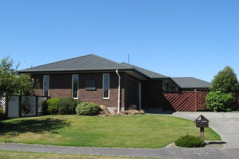 Photo of property in 3 Algie Place, Avonhead, Christchurch, 8042