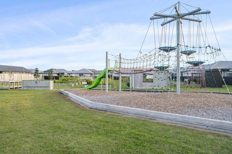 Photo of property in 7 Belt Lane, Papamoa, 3118
